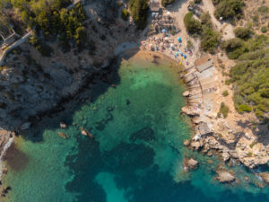Cala d'en Serra beach - Hidden Oasis in Northern Ibiza